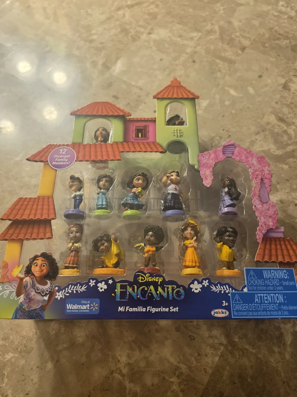 Disney Encanto Mi Familia Figurine Set - Green, Yellow, Purple, Blue, Orange